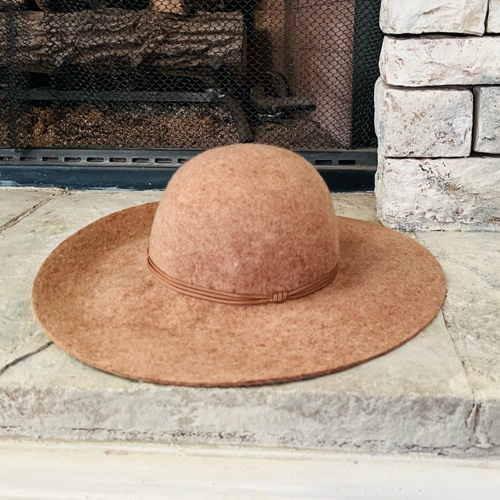 Nordstrom Wool Floppy Hat in Camel Tan